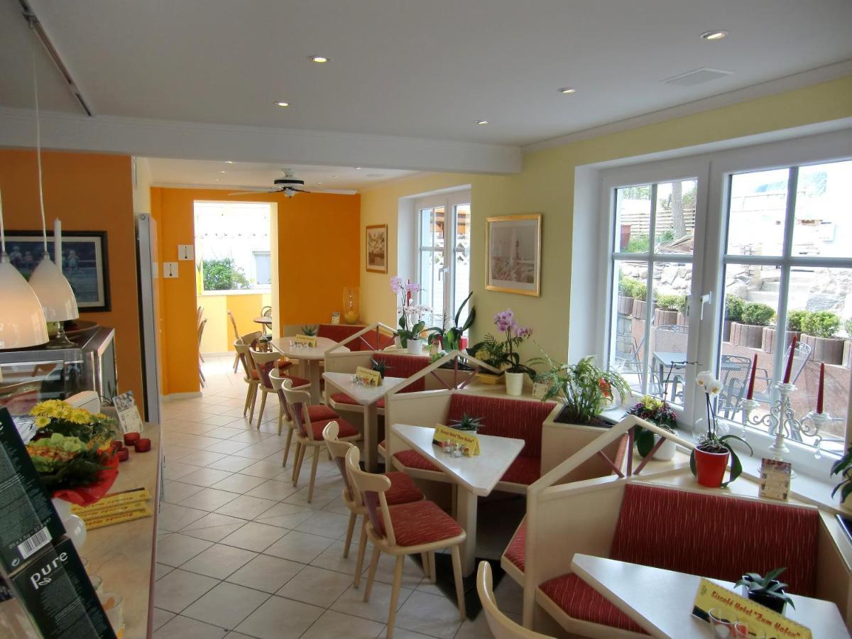 זאסניץ Hotel Zum Hafen מראה חיצוני תמונה