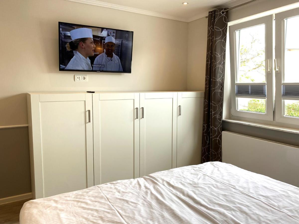זאסניץ Hotel Zum Hafen מראה חיצוני תמונה
