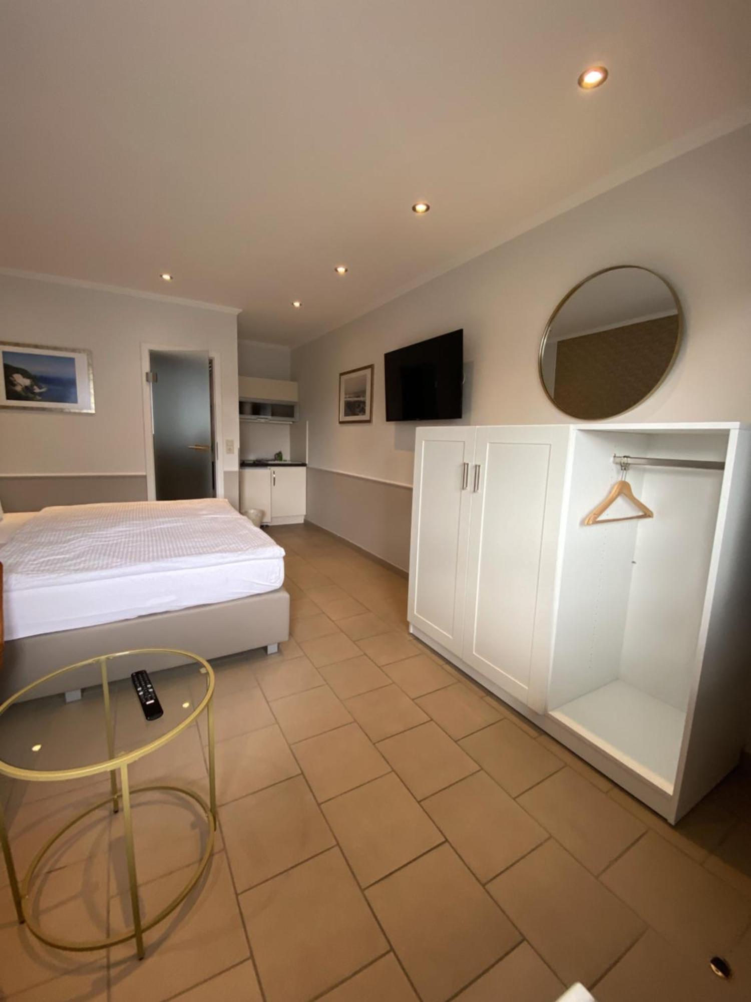 זאסניץ Hotel Zum Hafen מראה חיצוני תמונה