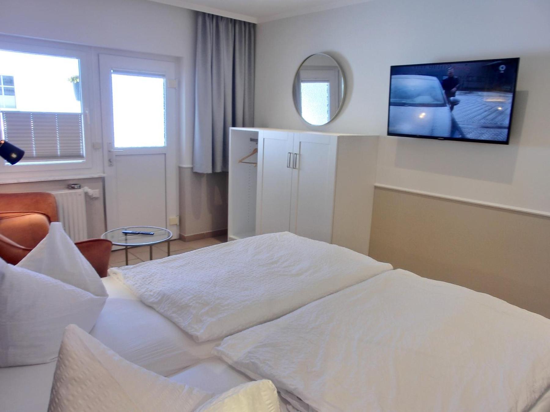 זאסניץ Hotel Zum Hafen מראה חיצוני תמונה