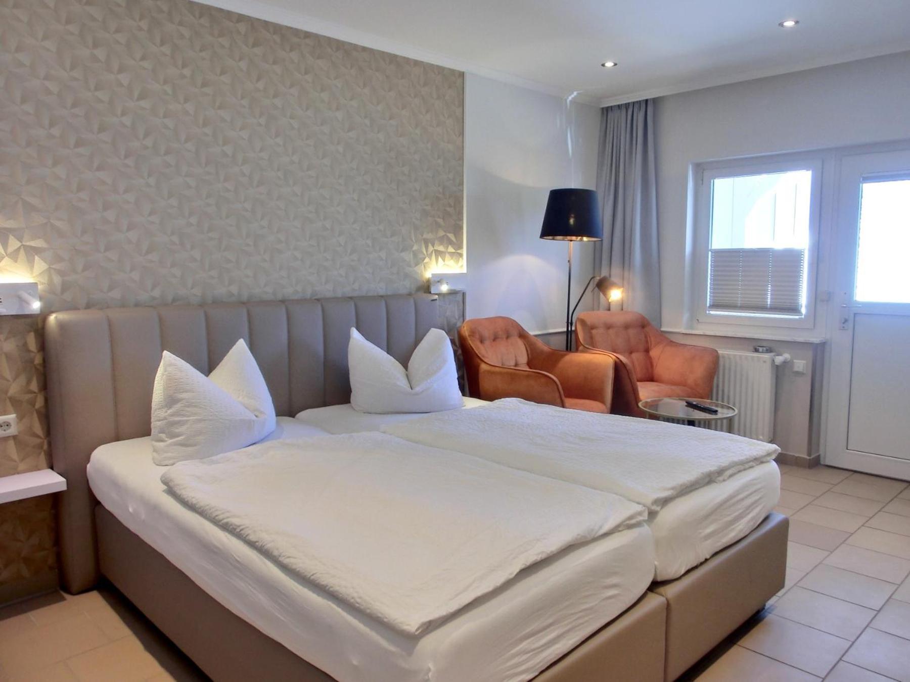 זאסניץ Hotel Zum Hafen מראה חיצוני תמונה